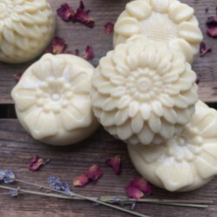 Oakwood Soaperie - lemon soap.